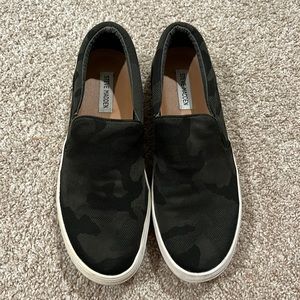 Steve Madden Camo Slip On Sneakers